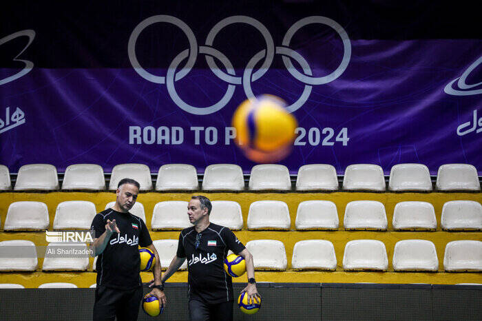 مربی بزرگ خارجی، ناجی والیبال ایران میشود؟