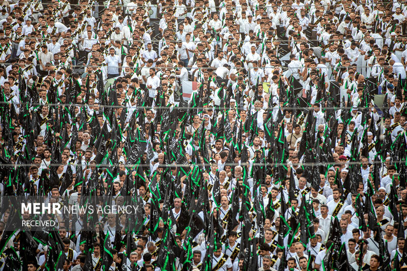 دسته عزاداری بنی عامر در بینالحرمین