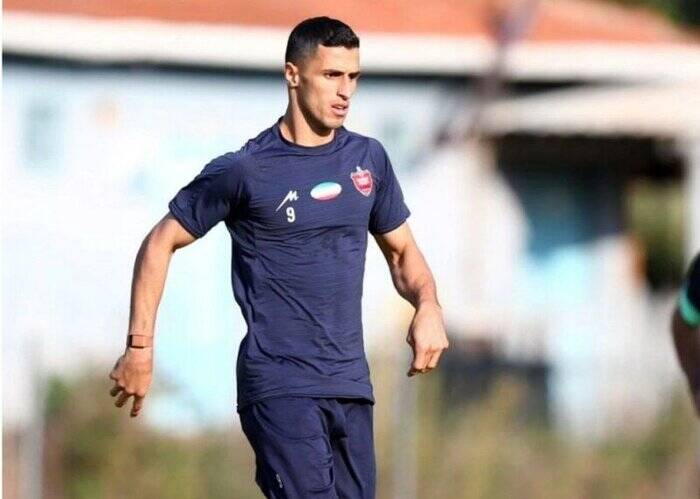 شایعه عجیب در مورد نیمکتنشینی علیپور؛ میخواهد کاپیتان سوم و پنالتیزن اول باشد؟