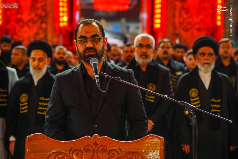 عکس/ پرچم حرم امیرالمومنین(ع) به رنگ ماتم درآمد