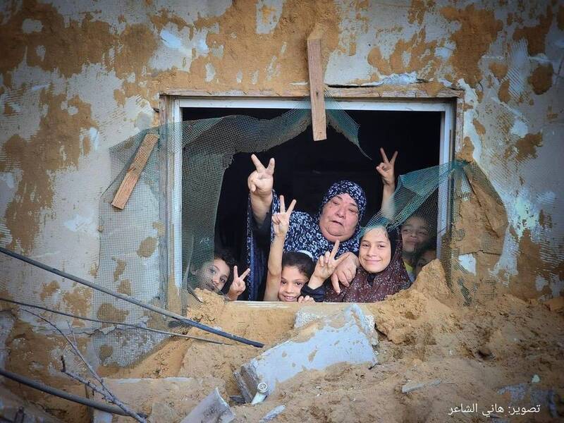 فرمانده ای که نامش باعث وحشت صهیونیستها بود/ شهید ابوشجاع: میدان است که صحبت میکند و میدان است که حرف آخر را میزند و نتیجه را تعیین میکند/ ما برای «یکی از دو خوبی» یعنی پیروزی یا شهادت مبارزه میکنیم + عکس و فیلم