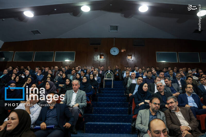 عکس / تکریم و معارفه وزیر کار و رفاه اجتماعی 8