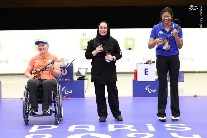 عکس/ سجده شکر ساره جوانمردی پس از کسب اولین طلای ایران در پارالمپیک