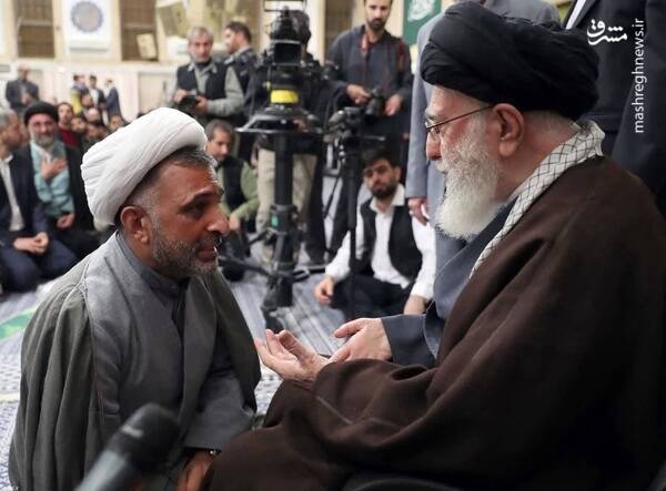 درج غزل منتشرنشده رهبر انقلاب در چاپ جدید «امین شعر انقلاب» + عکس 4