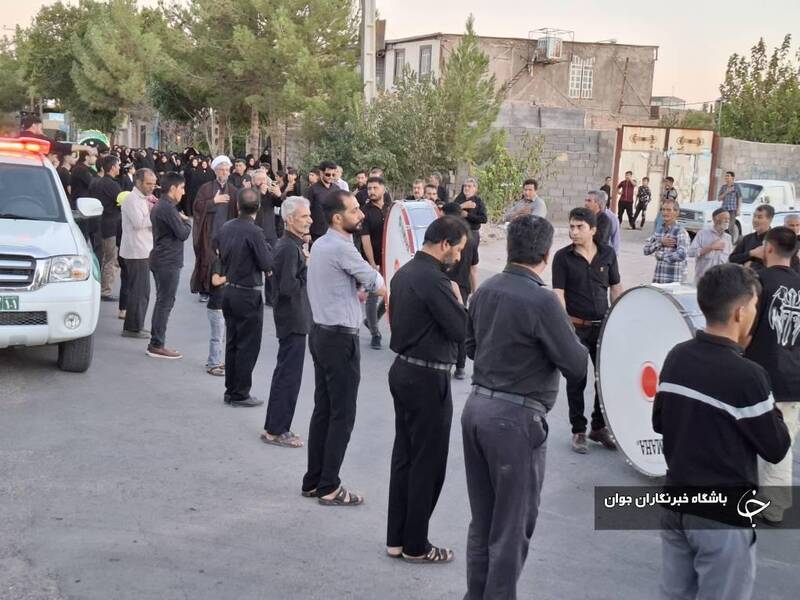 کرمان غرق عزای امام مهربانیها +تصاویر