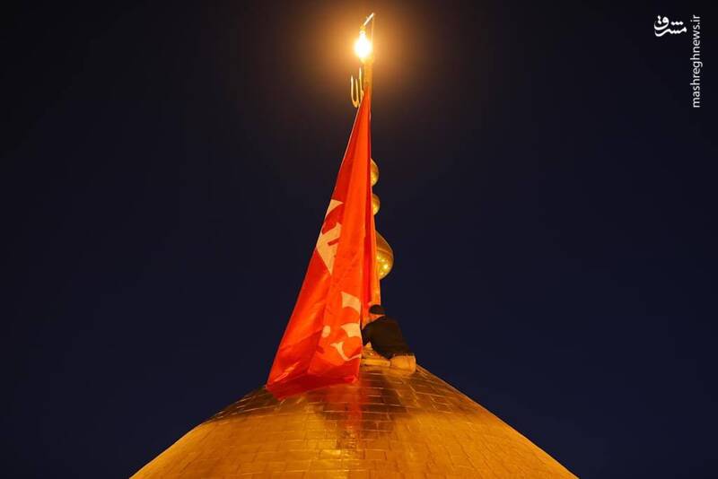 عکس/ پرچم گنبد سیدالشهدا به رنگ سرخ درآمد