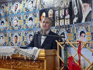 محمد اسلامی: تحریم ابزار نظام سلطه برای تسلیم ملتهاست