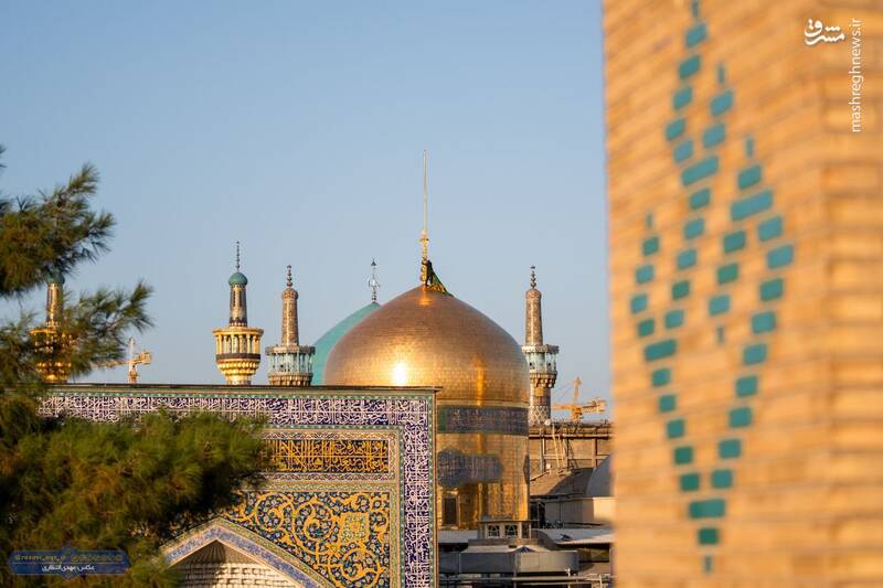 عکس / مراسم تعویض پرچم گنبد رضوی 6