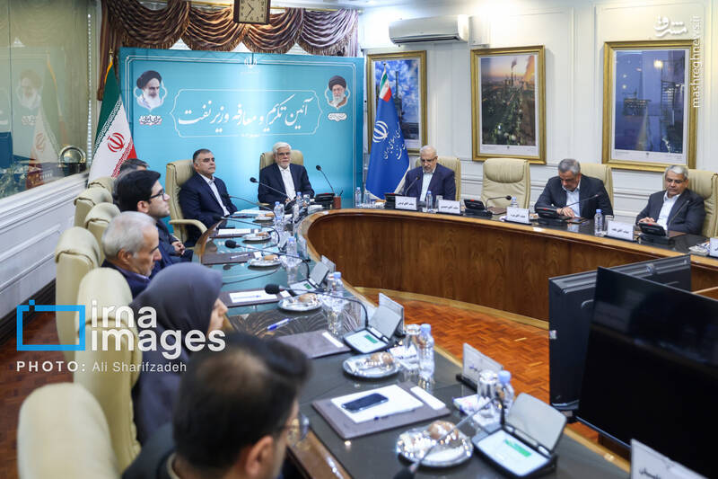 عکس / تکریم و معارفه وزیر نفت 14