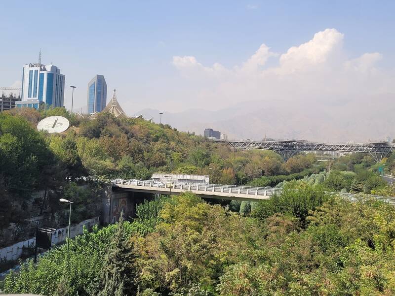 اَبَرساعت پایتخت؛ خاموش شد +عکس