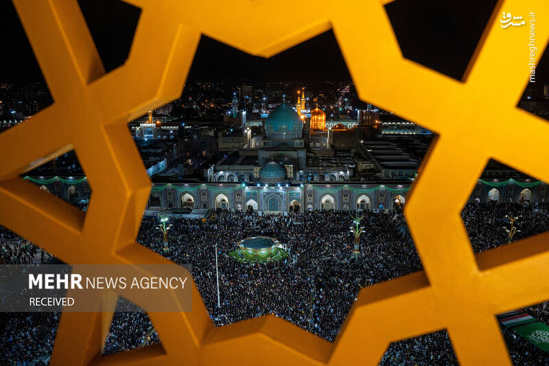 عکس / بزرگترین محفل قرآنی جهان اسلام در حرم امام رضا (ع) 2