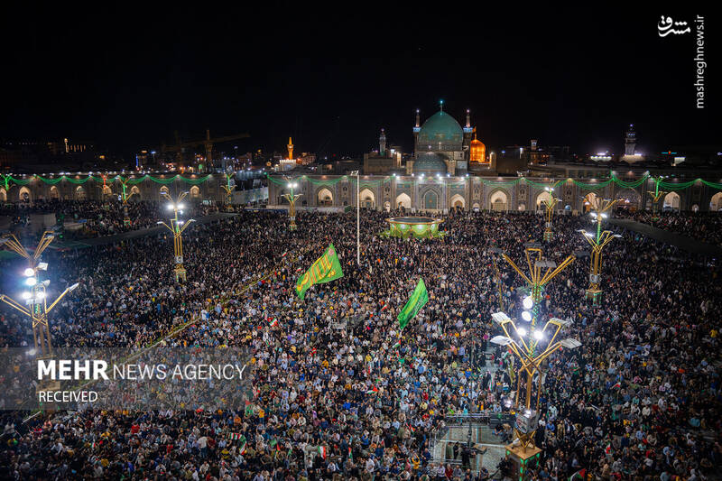 عکس / بزرگترین محفل قرآنی جهان اسلام در حرم امام رضا (ع) 20
