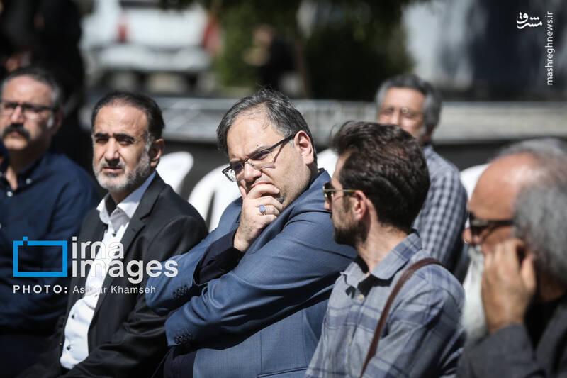 عکس / تشییع پیکر "پری صابری" 25