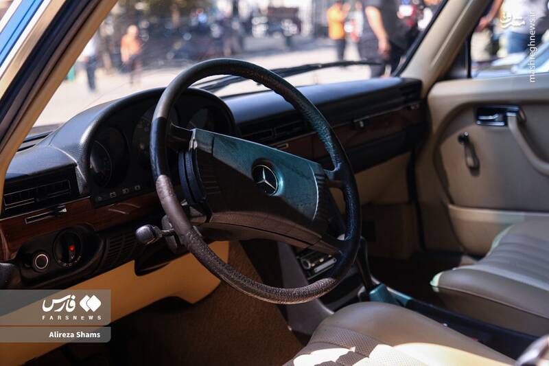 عکس / دورهمی بنزهای کلاسیک در کاخ سعدآباد 13
