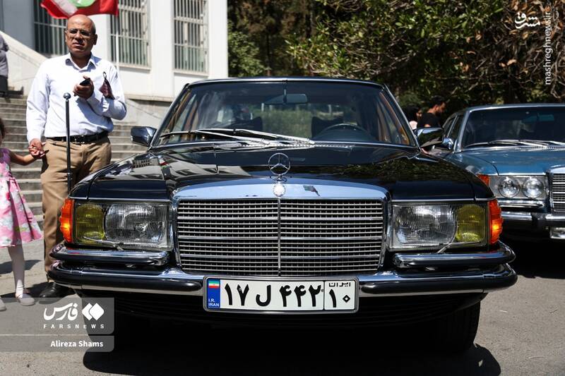 عکس / دورهمی بنزهای کلاسیک در کاخ سعدآباد 7