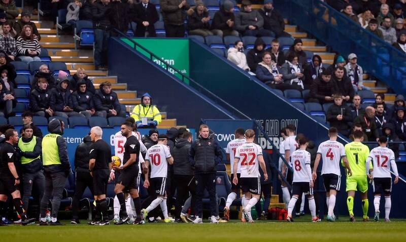 تیم فوتبال ملوان بندرانزلی , تیم فوتبال سپاهان اصفهان ,