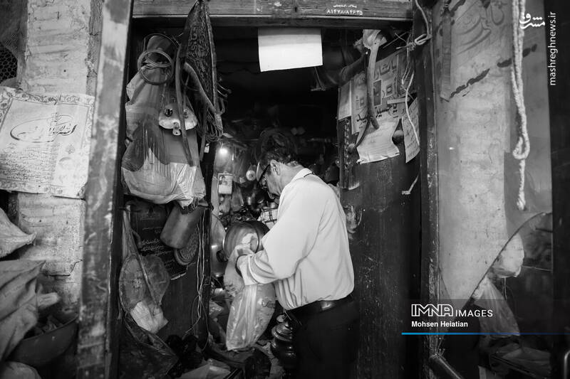 عکس/ پیشهای به جا مانده از روزهای رونق سماور