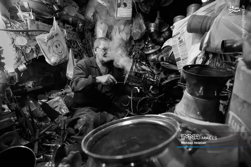 عکس/ پیشهای به جا مانده از روزهای رونق سماور