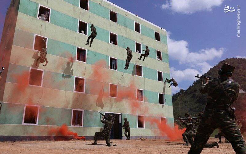 عکس/ بازدید "اون" از پادگان آموزشی نیروهای ویژه کره شمالی