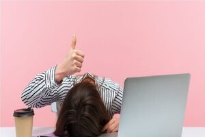 نخوابیدن طولانیمدت چه اثرات خطرناکی میتواند داشته باشد