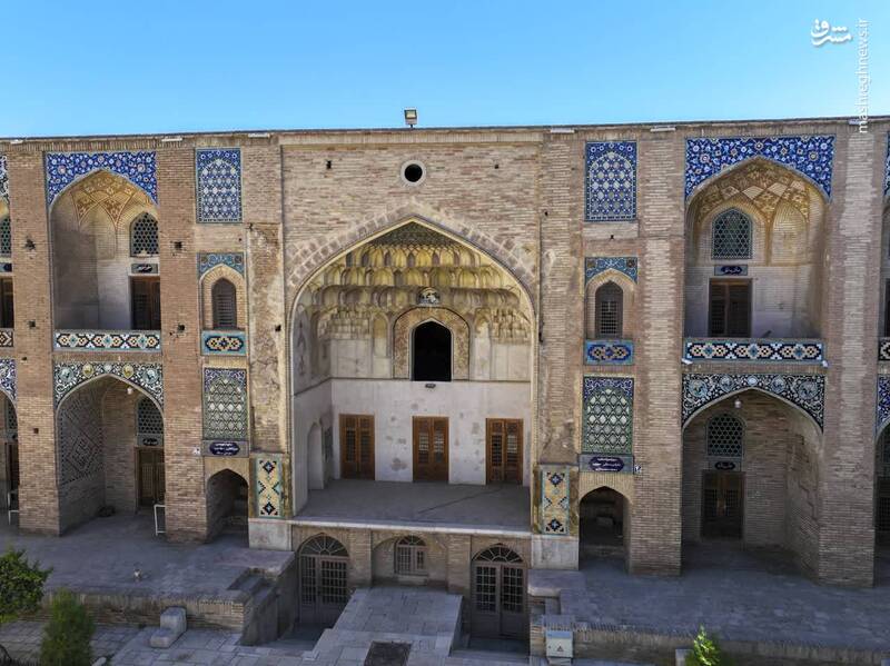 تصاویری از نگینی نشسته بر انگشتری بازار تاریخی کرمان 4