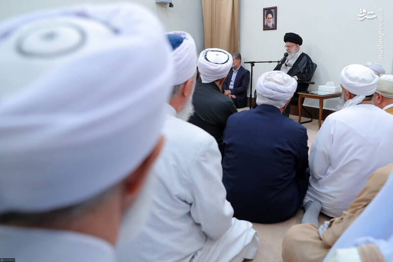 عکس/ دیدار علمای اهل سنت با رهبر انقلاب
