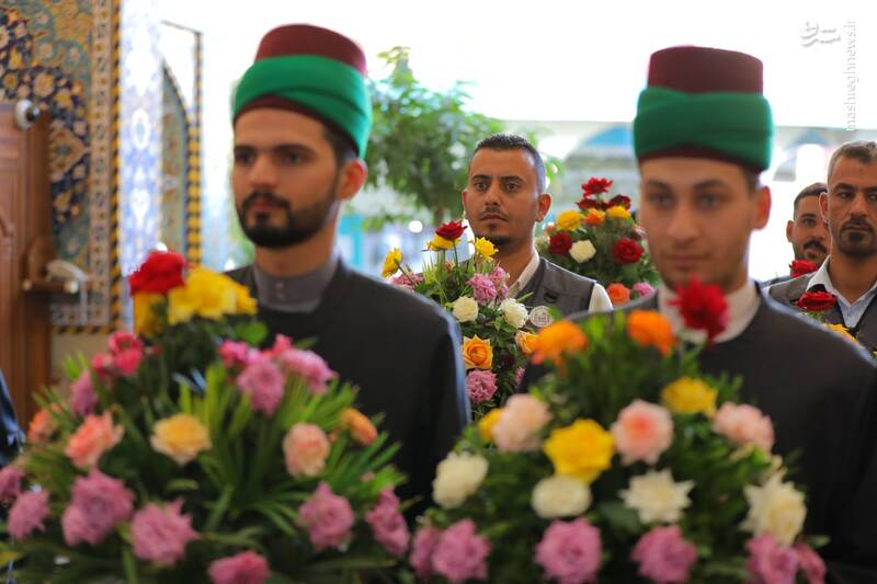 عکس / گلآرایی ضریح سیدالشهدا در ایام ولادت پیامبر اکرم (ص) 3