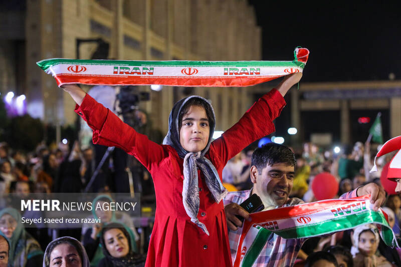 جشن بزرگ خانوادگی هفته وحدت