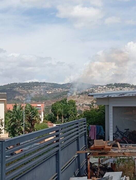 حزبالله ۹۰ موشک دیگر شلیک کرد/ قطع برق در «صفد» و زمینگیر شدن ۱۰۰ هزار صهیونیست + فیلم