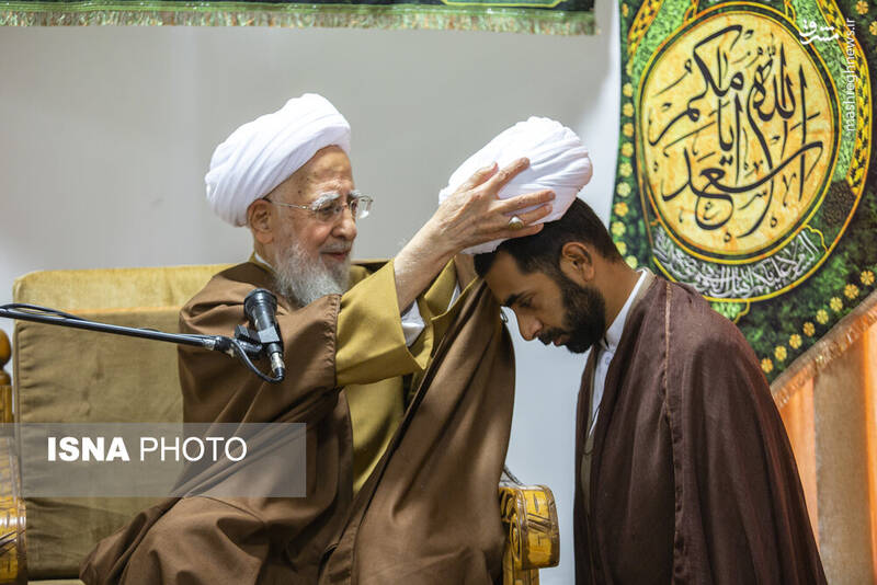 عکس / مراسم عمامه گذاری طلاب در روز میلاد پیامبر اسلام (ص) 40