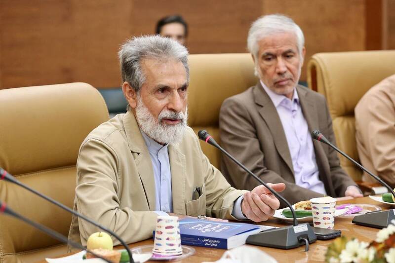 «خسروشاهی» برای داستان از دفتر امام (ره) استفتاء میکرد 3