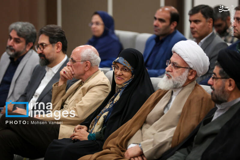 عکس / مراسم بزرگداشت علامه "حسن حسنزاده آملی" 10