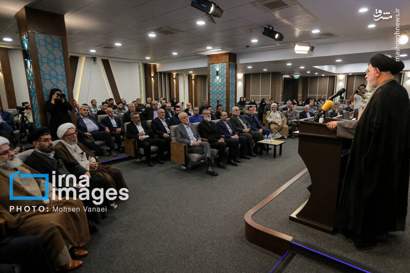 عکس / مراسم بزرگداشت علامه "حسن حسنزاده آملی" 2