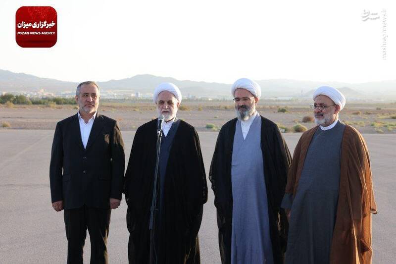 عکس/ ورود حجتالاسلام والمسلمین محسنی اژهای به استان سمنان عکس/ ورود حجتالاسلام والمسلمین محسنی اژهای به استان سمنان