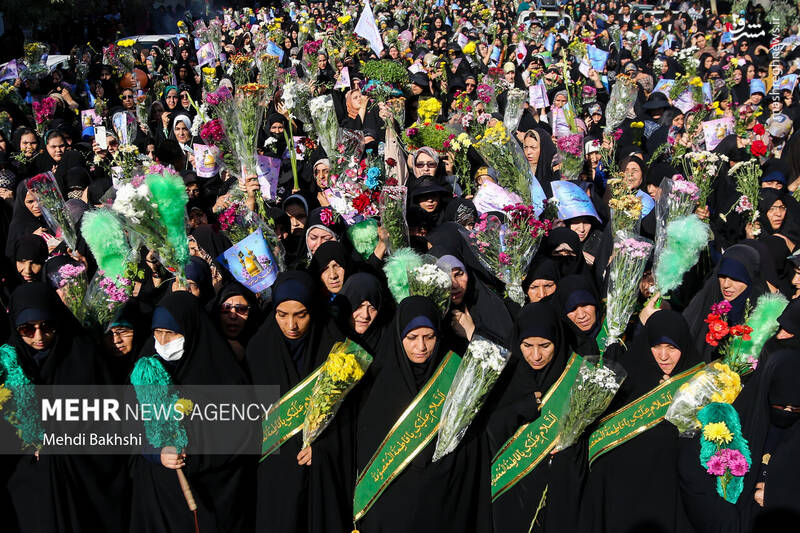 عکس/ کاروان استقبال نمادین ورود حضرت معصومه (س) به قم