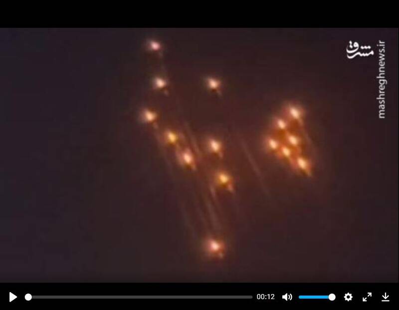 عملیات وعده صادق ۲ سپاه پاسداران علیه سرزمینهای اشغالی/ موشکهای ایرانی با کلاهک خوشهای تل آویو را به آتش کشیدند/ سپاه : قلب اراضی اشغالی را هدف گرفتیم/ پزشکیان: این تنها گوشهای از توان ماست؛ با ایران وارد درگیری نشوید +فیلم و تصاویر