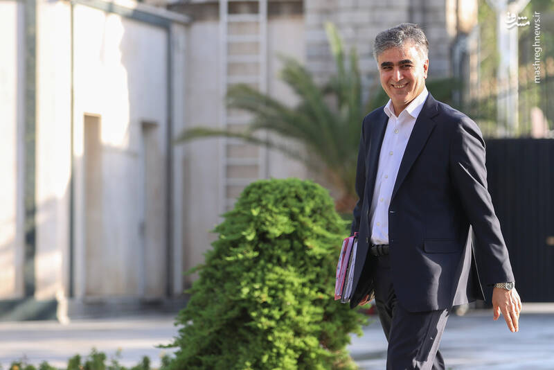 عکس/ اعضای هیئت دولت در جمع خبرنگاران