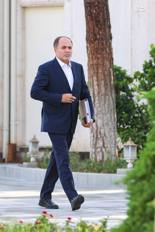 عکس/ اعضای هیئت دولت در جمع خبرنگاران