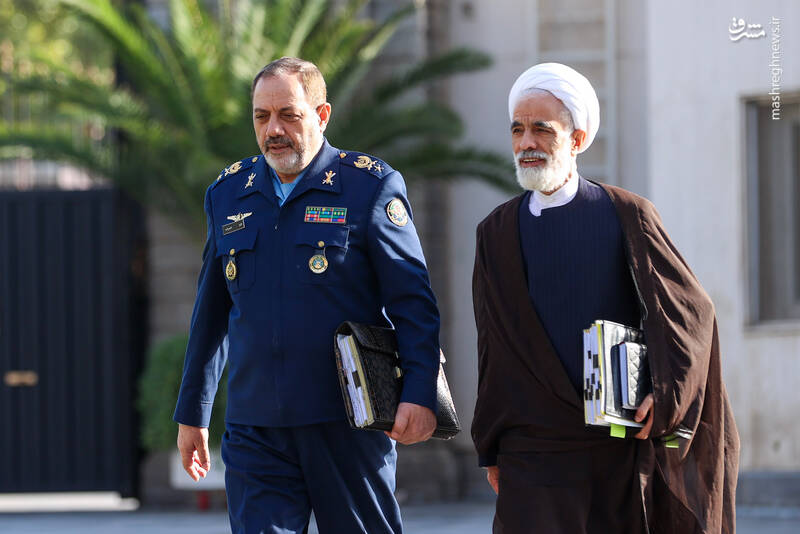 عکس/ اعضای هیئت دولت در جمع خبرنگاران