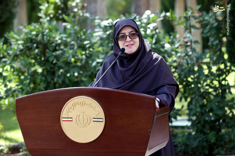 عکس/ اعضای هیئت دولت در جمع خبرنگاران