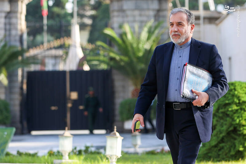 عکس/ اعضای هیئت دولت در جمع خبرنگاران