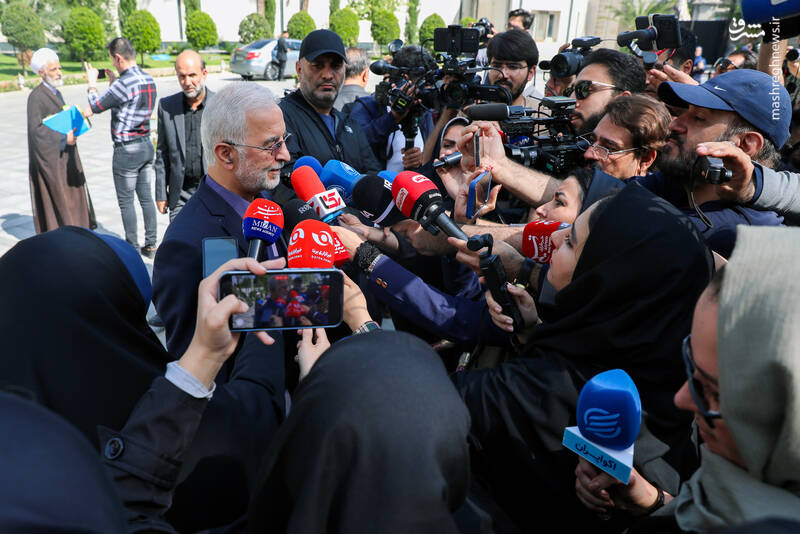 عکس/ اعضای هیئت دولت در جمع خبرنگاران