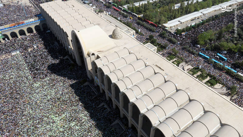 تصاویر هوایی از شکوه حضور مردم در نماز جمعه 8