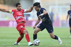 برد دراماتیک پرسپولیس برابر چادرملو در دقیقه 95/ صعود شاگردان گاریدو به صدر