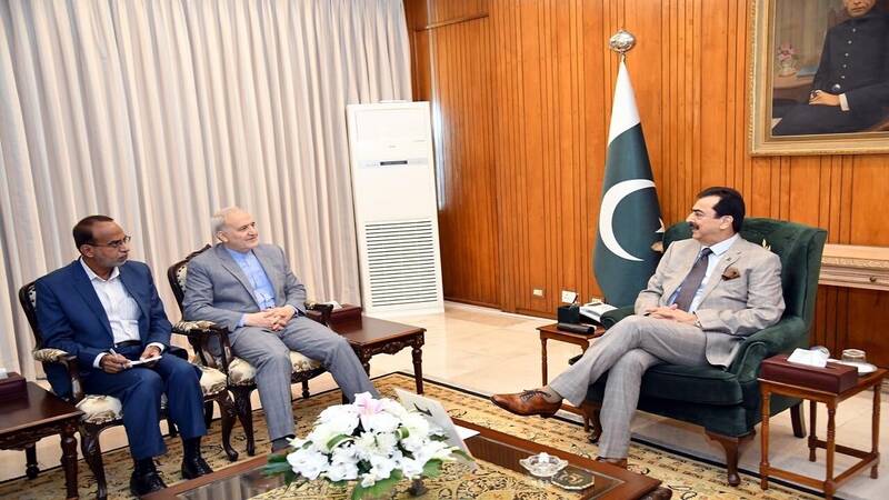 سرپرست ریاست جمهوری پاکستان خواستار تقویت همکاریهای تجاری با ایران شد +عکس