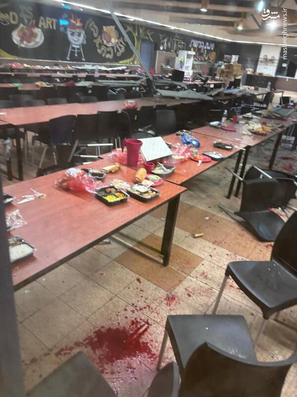 عکس/ وضعیت سالن غذاخوری تیپ گولانی بعد از حمله حزبالله