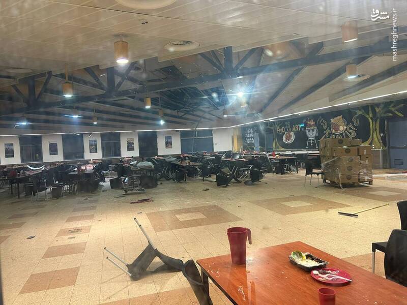 عکس/ وضعیت سالن غذاخوری تیپ گولانی بعد از حمله حزبالله