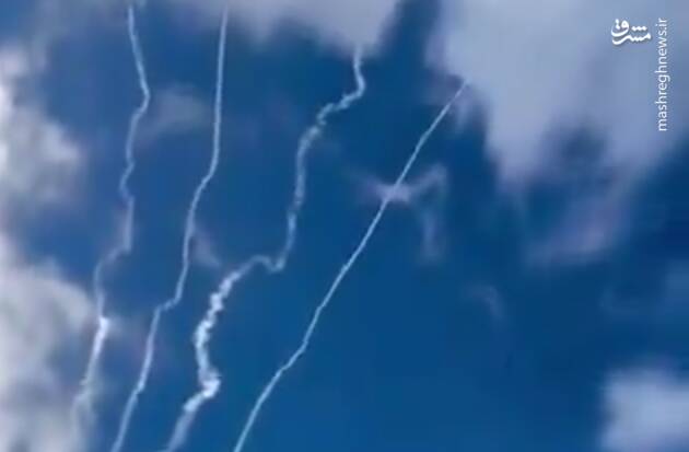 حزب الله پهپاد هرمس ارتش رژیم صهیونیستی را سرنگون کرد/ استرالیا از همه اتباع خود خواسته هرچه سریعتر اراضی اشغالی را ترک کنند/ رویارویی رزمندگان مقاومت لبنان با نظامیان صهیونیست + عکس و فیلم