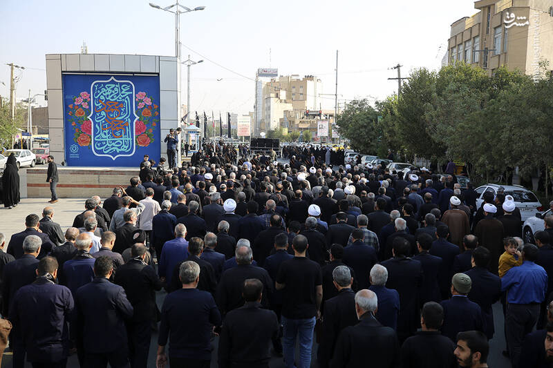 عکس/ دسته عزای خادمان حرم مطهر در روز شهادت حضرت معصومه(س)