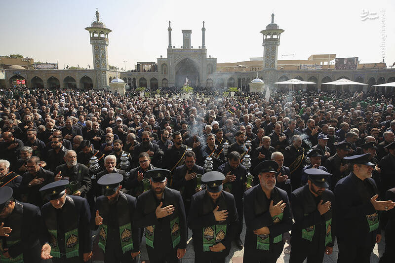 عکس/ دسته عزای خادمان حرم مطهر در روز شهادت حضرت معصومه(س)